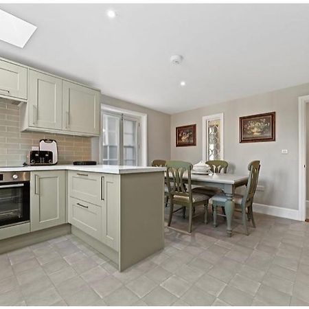 119 Northgate St - Delightful One Bedroom Apartment With Fantastic Living Space Bury St. Edmunds Exterior photo